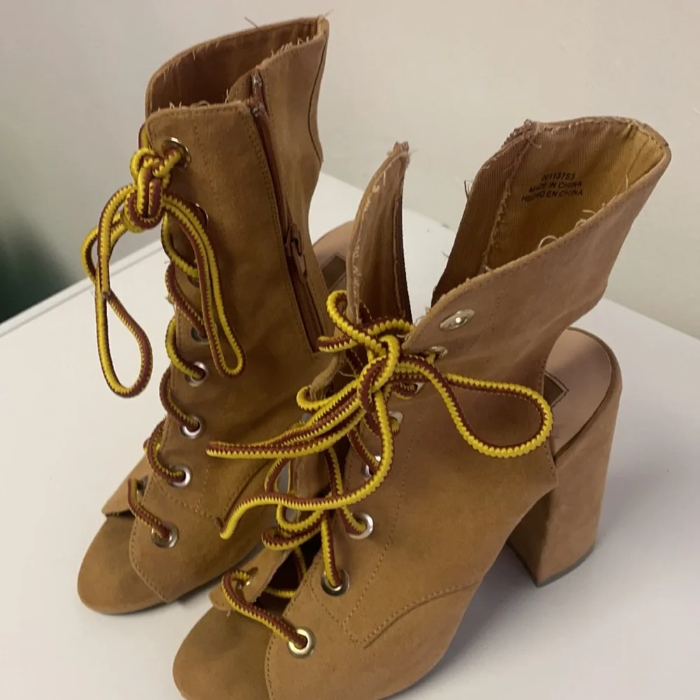 - Forever 21 open toe lace up boot tan boot sandals size 6